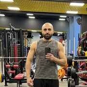  ,   Ash, 37 ,   ,   