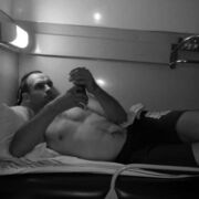  ,  Maks, 38