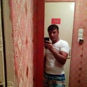  ,   Viktor, 44 ,   ,   , 