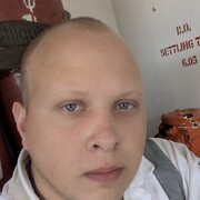  ,  Artyom, 25