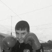  ,  Hayk, 31