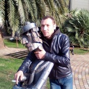  -,  Leonid, 42