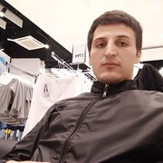  ,  Shamil, 32