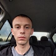  ,  Ihor, 33