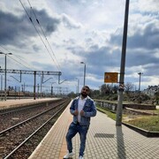  ,   Ruslan, 35 ,   ,   