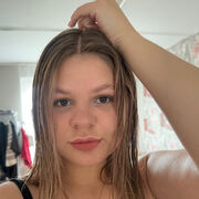  , 