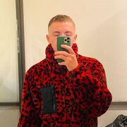  ,   Anton, 24 ,   ,   
