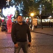  ,   Nik, 51 ,   ,   