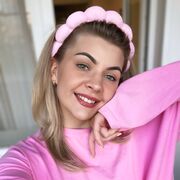  , 