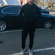  ,  Vadim, 33
