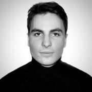  ,   ˸, 24 ,     , c 