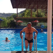  ,   Armen, 55 ,   ,   