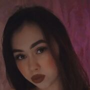  ,  Polina, 22