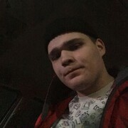  ,  Danil, 24