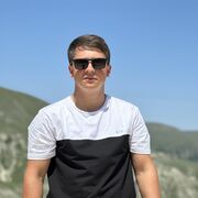  ,  Timur, 28