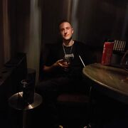  ,  Alex, 21
