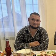  ,  Oleg, 30