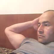 ,  Kamol, 42