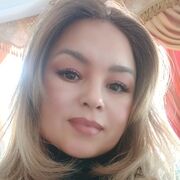  ,   Yanina, 50 ,   c 