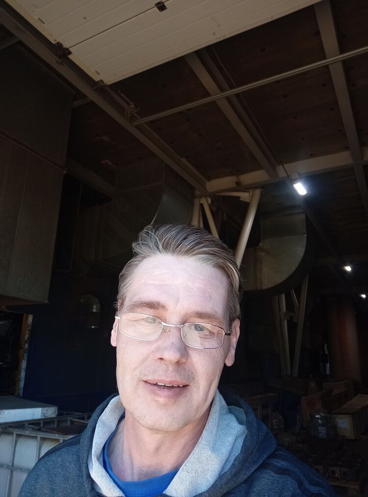  43383507  , 49 ,    