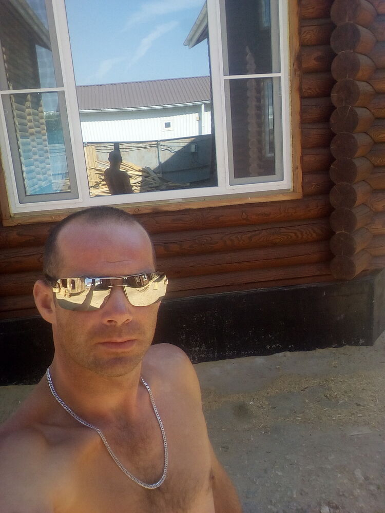  46279617  , 40 ,    