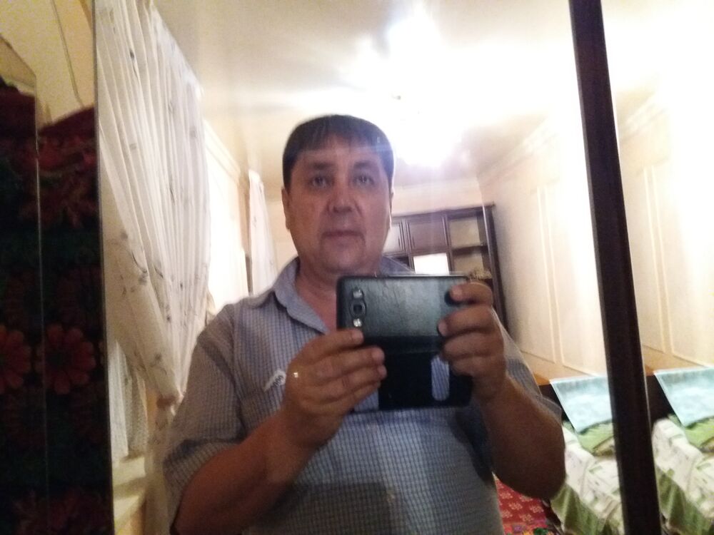  ,   Bahti, 51 ,  