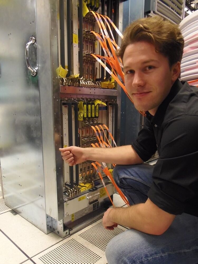  9027417  Andrey, 37 ,    