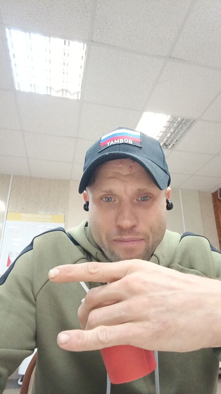  46673937  , 36 ,    