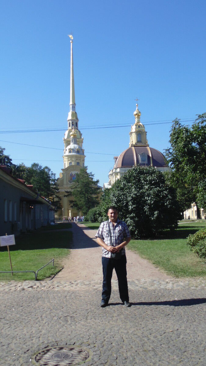  8255697  , 42 ,    -