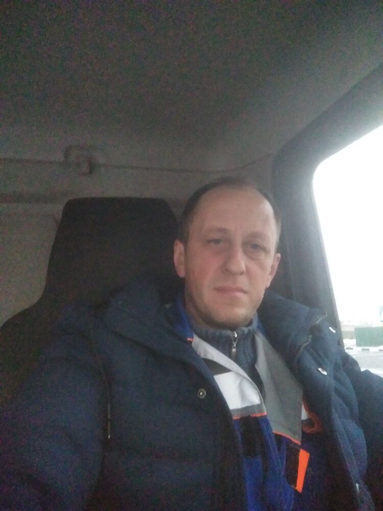  24696917  , 46 ,    