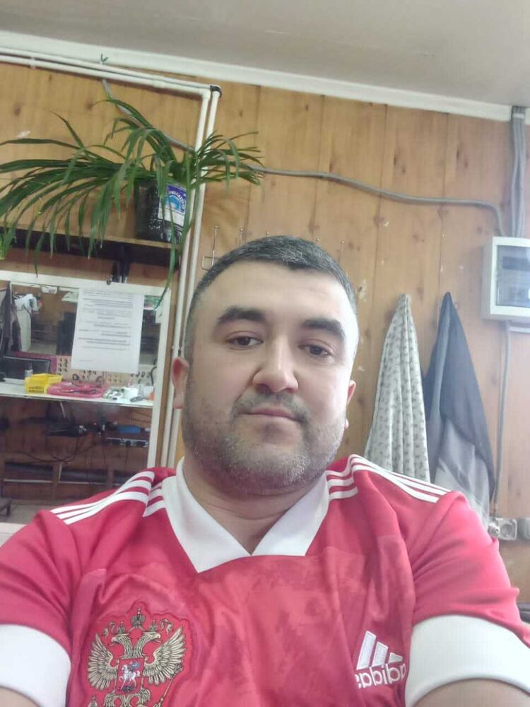  48953067  , 37 ,    