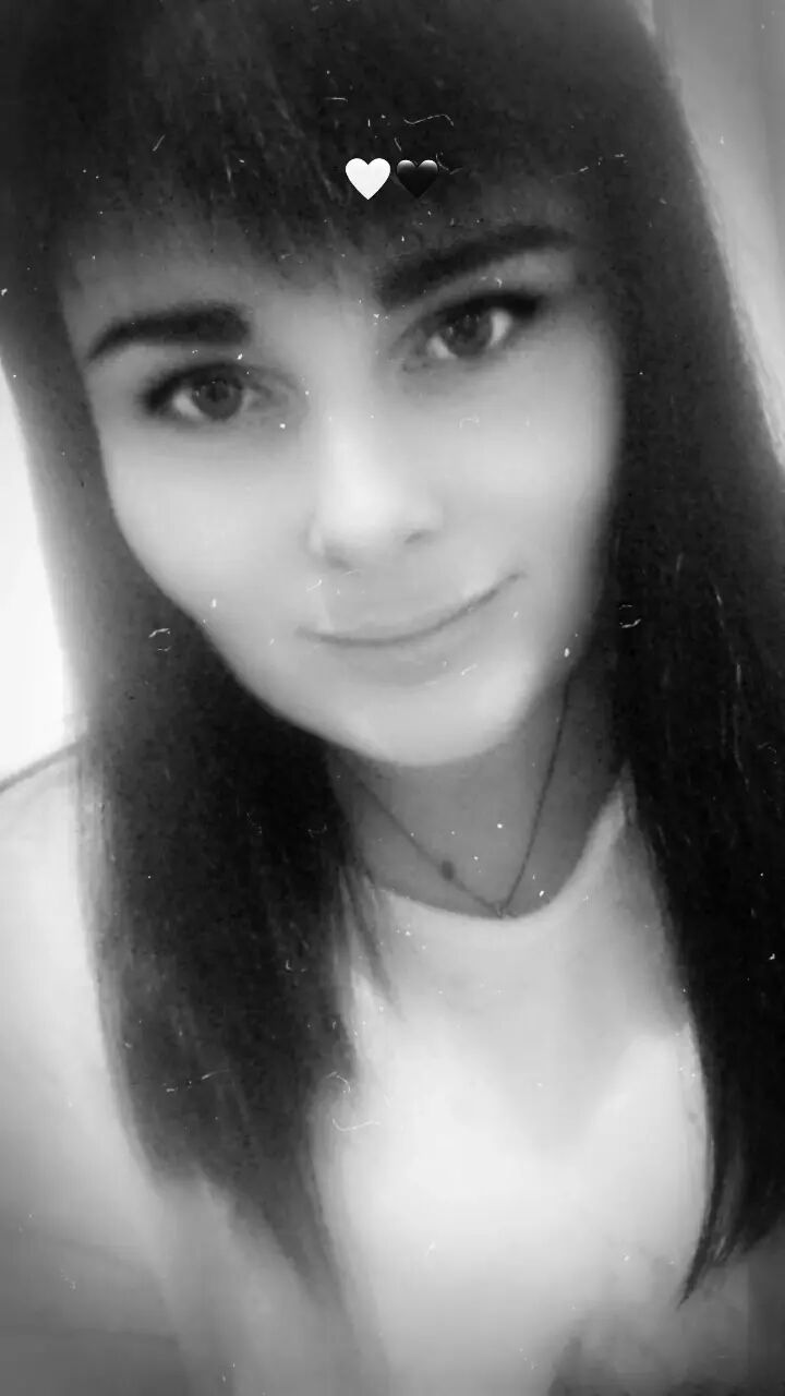  44858797  , 28 ,    