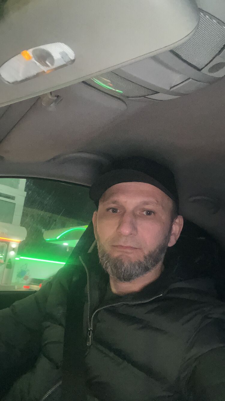  50902257  , 42 ,    