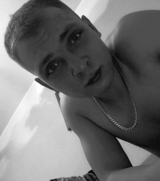  30516967  , 32 ,    -