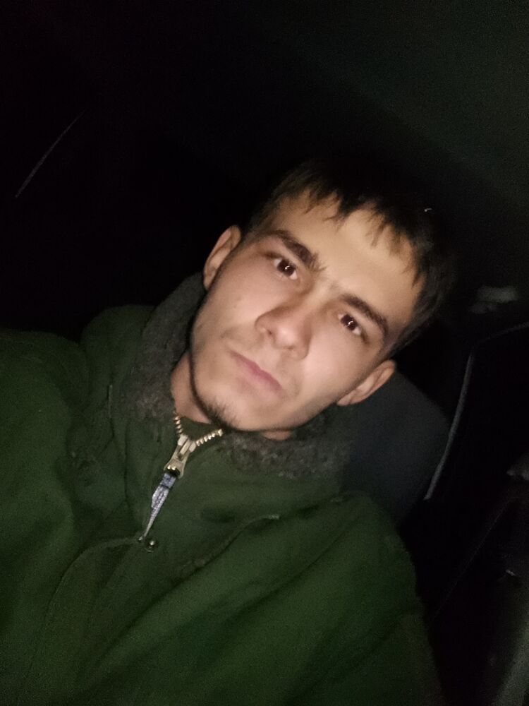 40247127  , 23 ,     