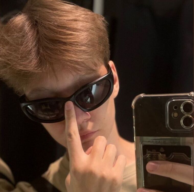  ,   , 21 ,   ,   
