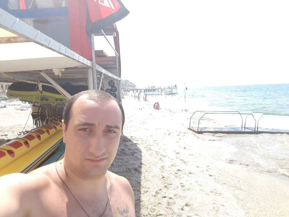  ,   Jonsky, 33 ,   ,   , c 