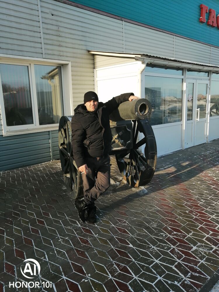  28360657  , 41 ,    