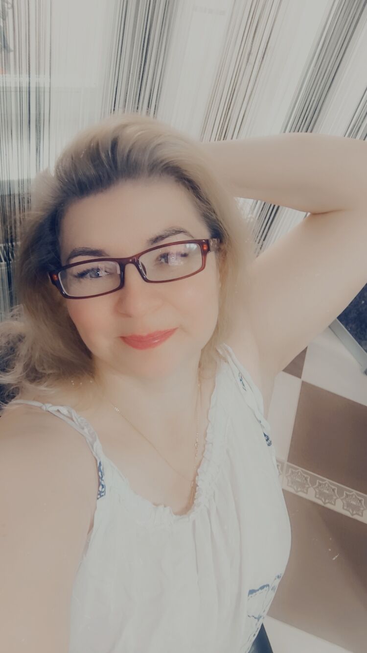  ,   DominaNadine, 41 ,   ,   