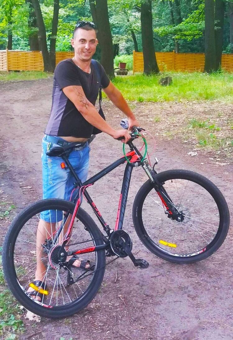  ,   , 37 ,   