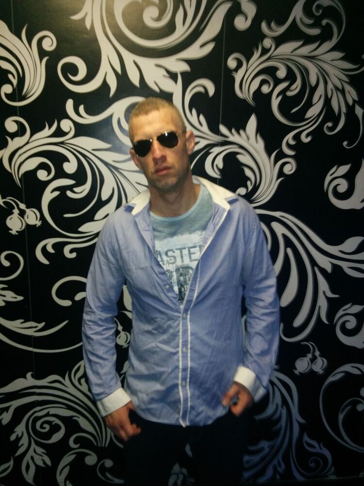  8970317  Alex, 40 ,    Tel Aviv-Yafo