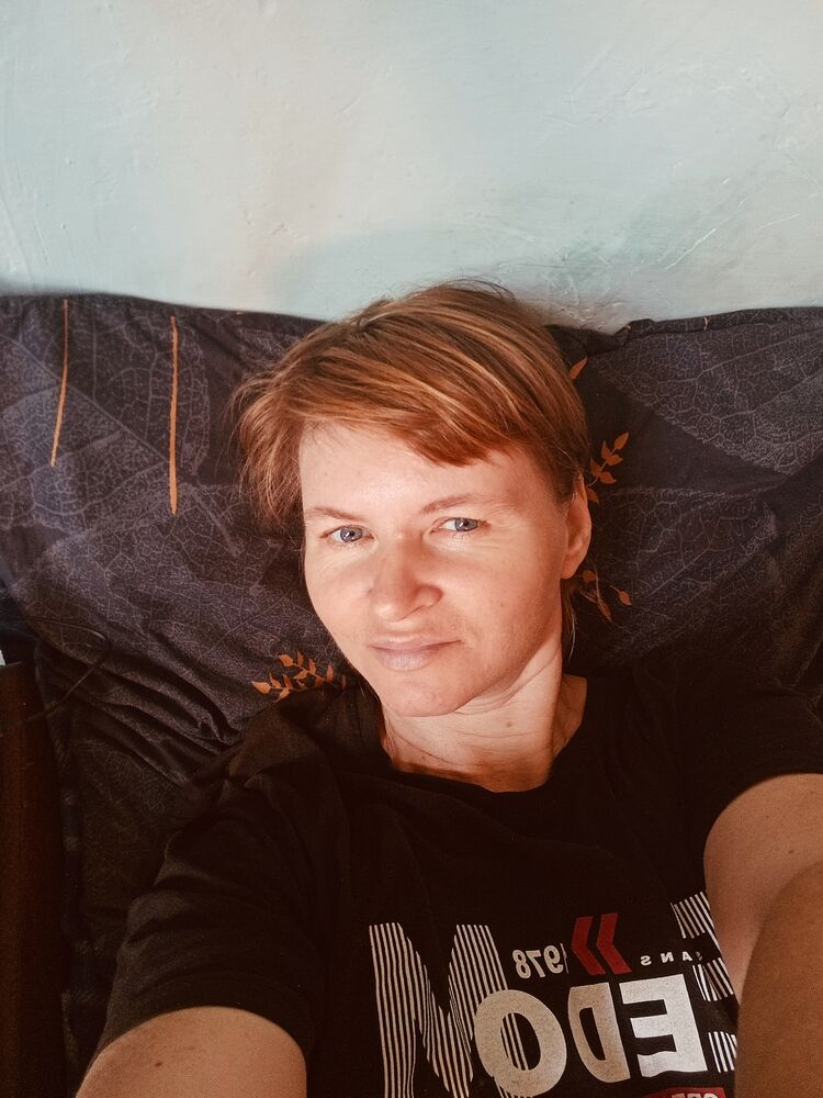  54594537  Olga, 43 ,    