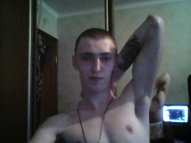  7542087  Snya, 31 ,    
