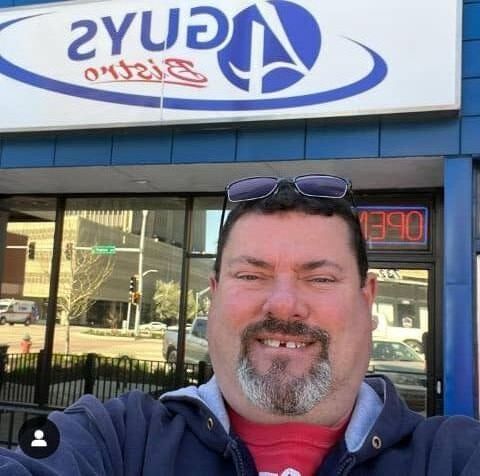 ���� 26001487 ������� Richard, 61 ���, ���� ���������� � ������