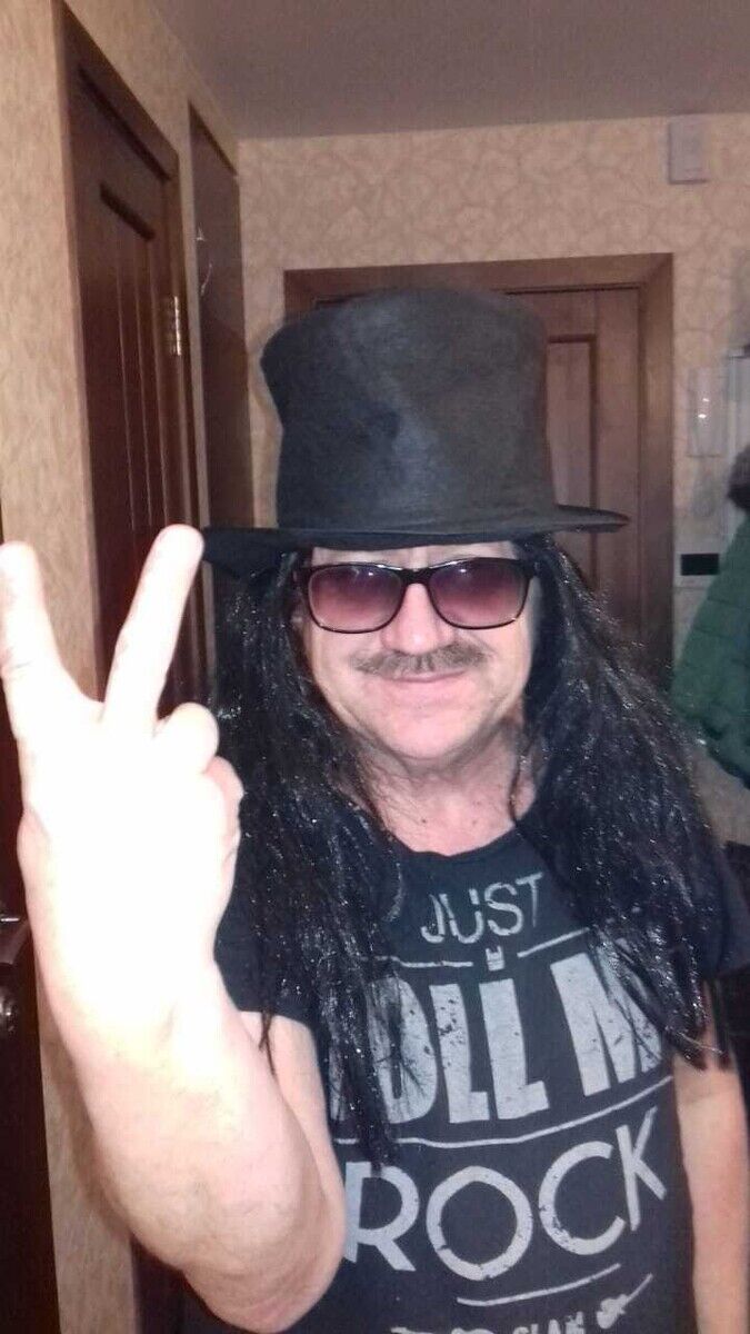  20415447  , 65 ,    -