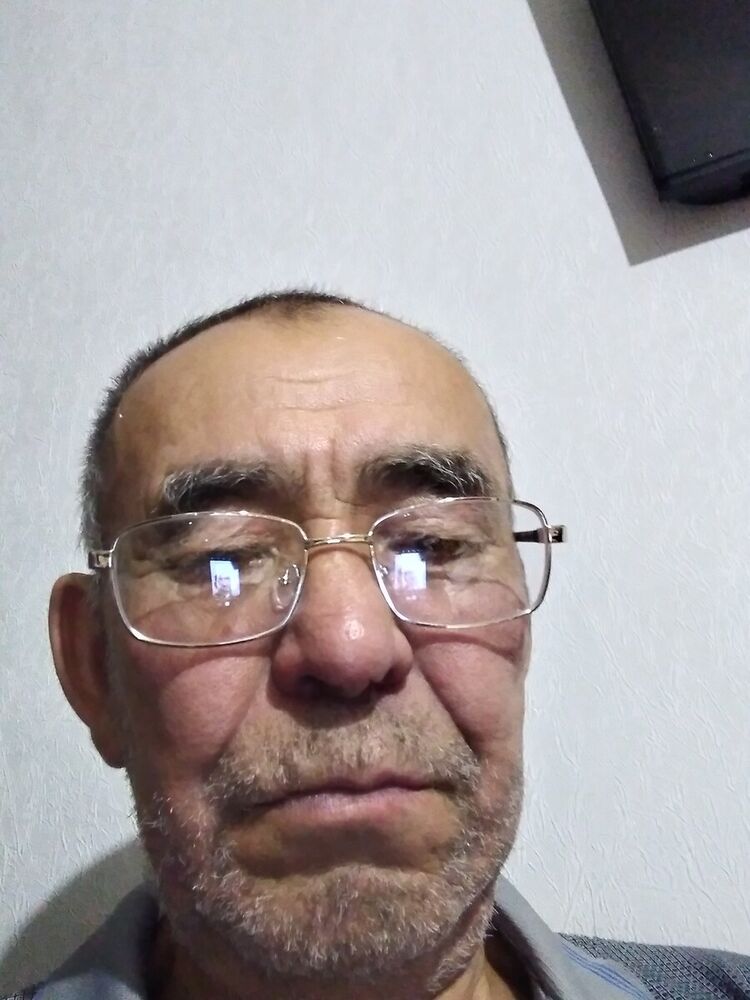  22211797  , 64 ,    