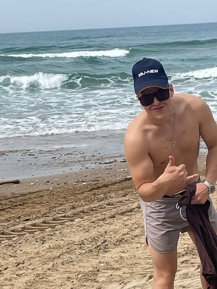 ���� 48562817 ����� �����, 22 ����, ���� ���������� � ������-���������