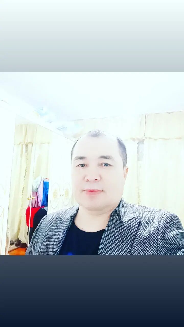  25343787  Serikhan, 44 ,    