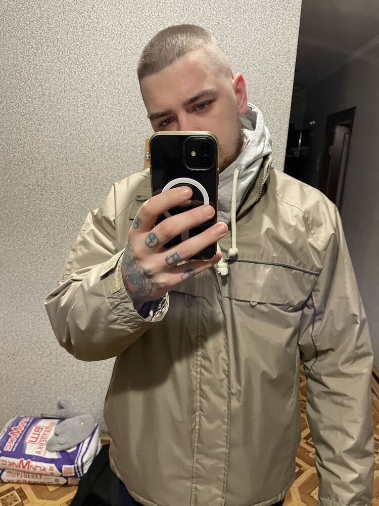  33723317  , 28 ,    