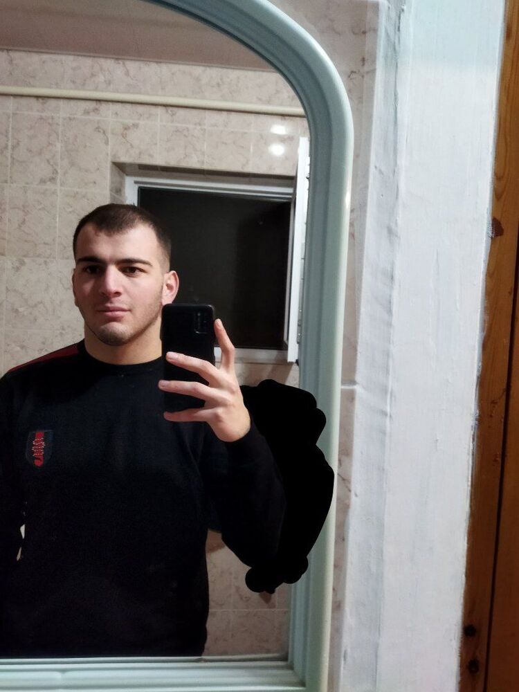  44571747  , 22 ,    